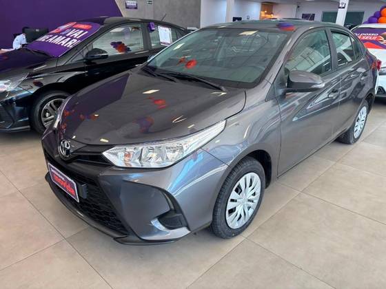 TOYOTA YARIS 1.5 16V FLEX SEDAN XL MULTIDRIVE TOYOTA YARIS 1.5 16V FLEX SEDAN XL MULTIDRIVE